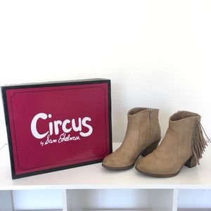 Circus by Sam Edelman Women’s Leah Fringe Bootie 6